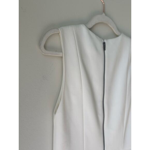 Alice & Olivia Size Two White Zipper Detail Short Dress, Lined and Fantastic! - Picture 9 of 11